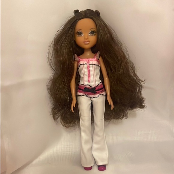 Sophia - Picture 1 of 4